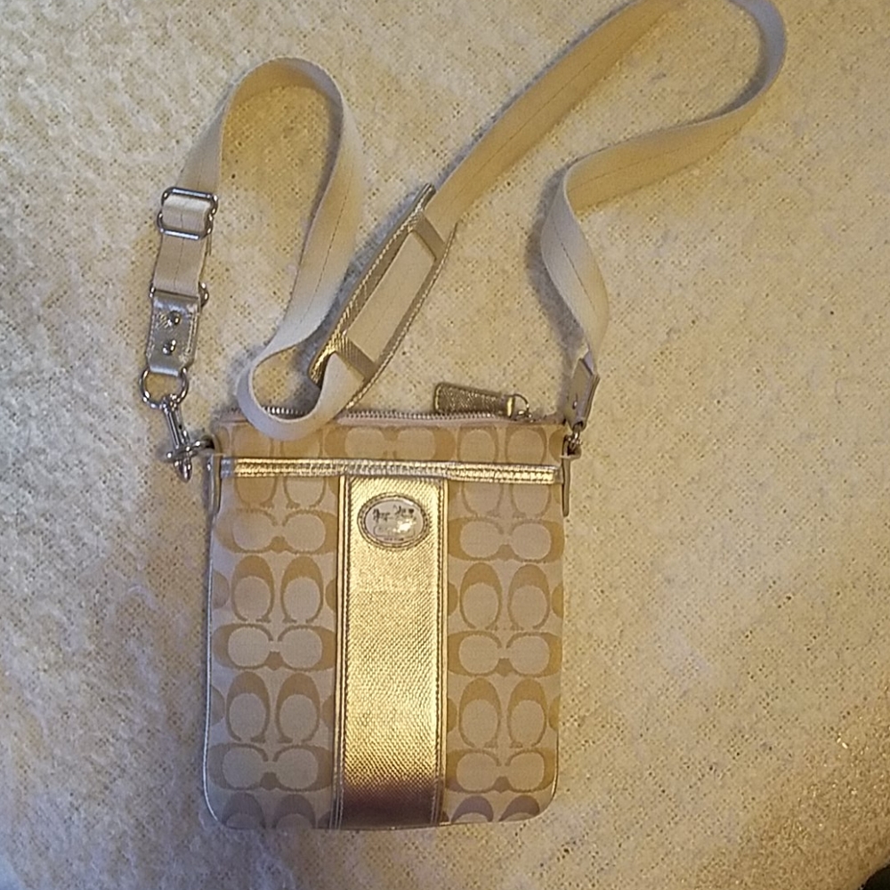 Coach crossbody purse